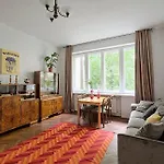 Urban Nest Group - Wilcza 69 Appartement